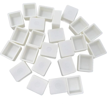 1/2 empty plastic pans